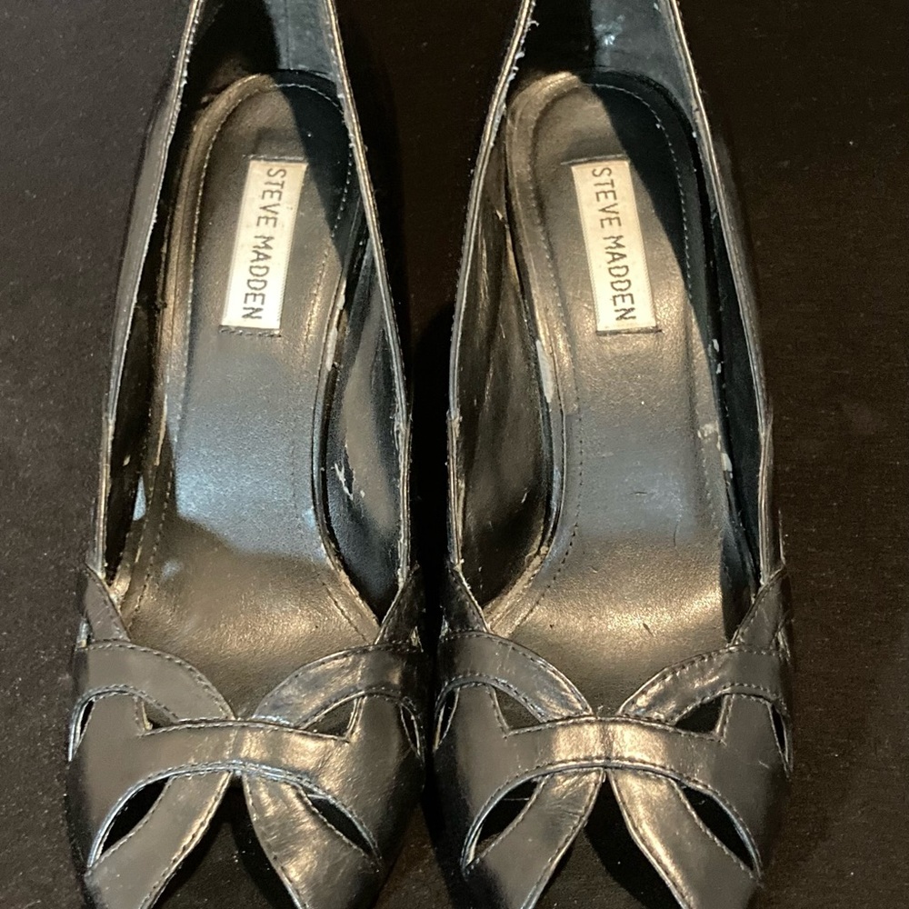 Steve Madden Debonair Heels (black 3.5” heel)